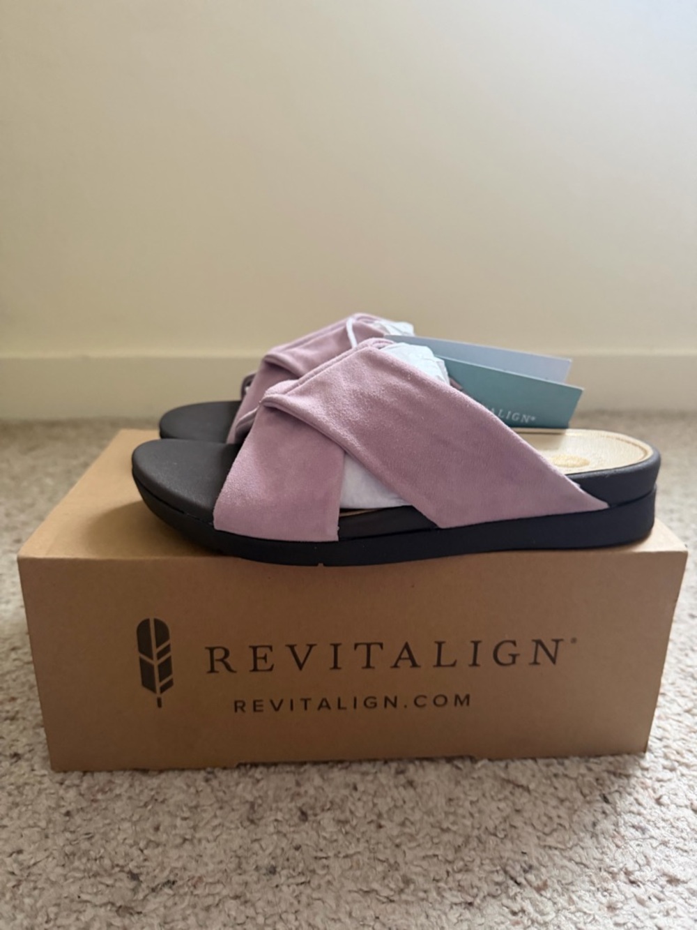 Revitalign Riviera Sandals Sz 6D Mauve Pink Suede Comfort Slides NEW - Picture 3 of 7